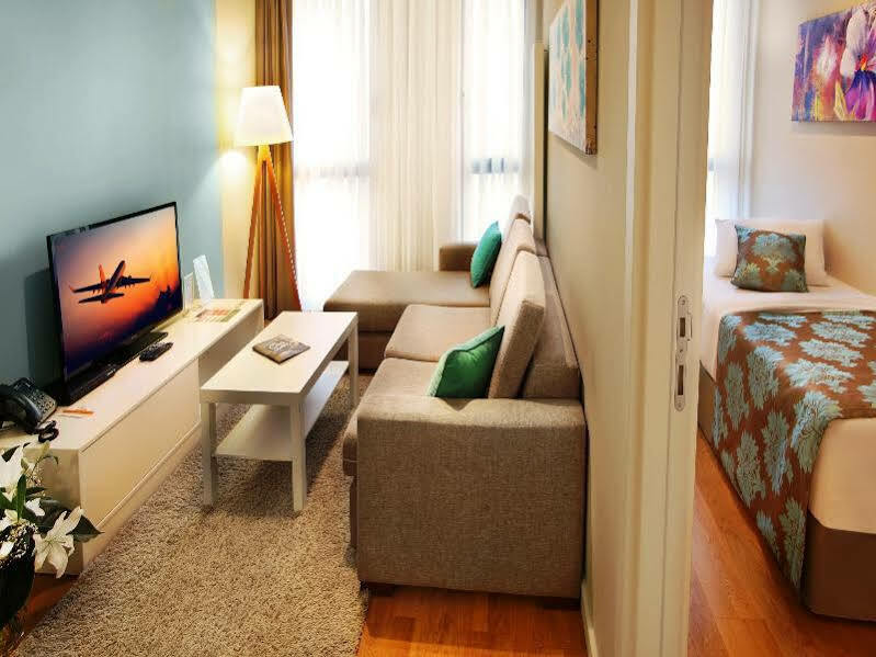 G Suites Airport Istanbul Eksteriør billede